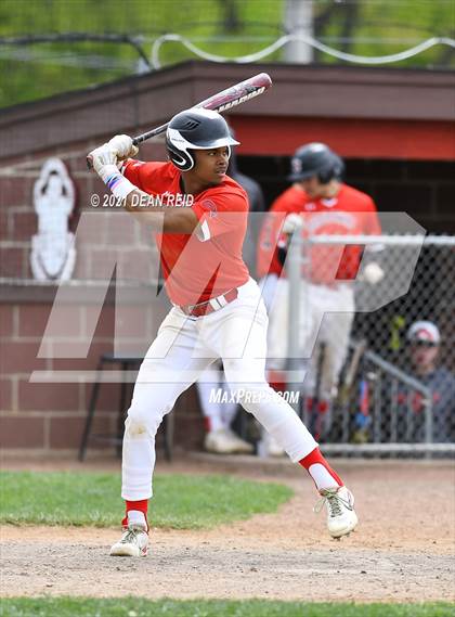 Thumbnail 2 in Marist vs. Lockport photogallery.