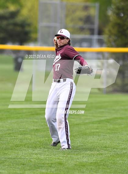 Thumbnail 3 in Marist vs. Lockport photogallery.