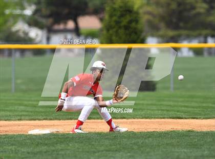 Thumbnail 3 in Marist vs. Lockport photogallery.