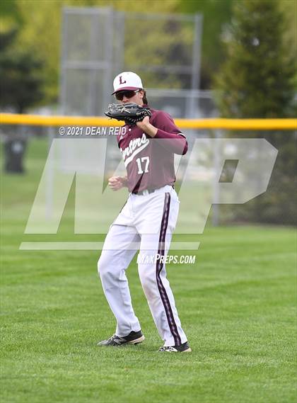 Thumbnail 2 in Marist vs. Lockport photogallery.