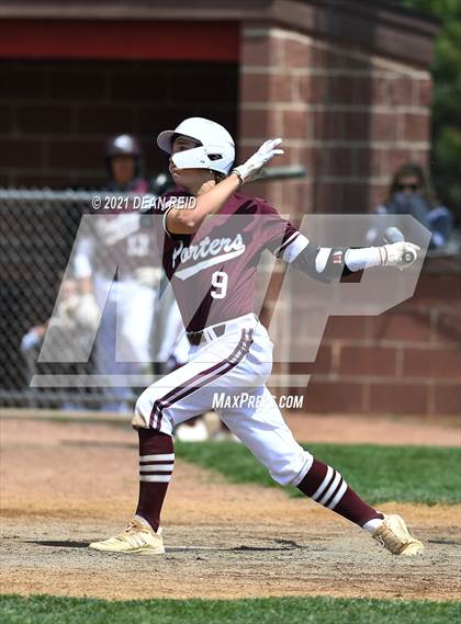 Thumbnail 3 in Marist vs. Lockport photogallery.