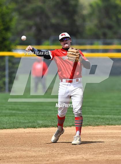 Thumbnail 3 in Marist vs. Lockport photogallery.