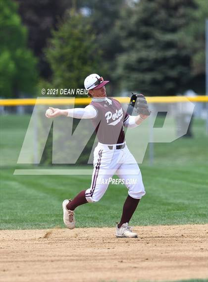 Thumbnail 2 in Marist vs. Lockport photogallery.