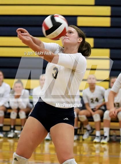 Thumbnail 3 in Soddy Daisy vs Rhea County photogallery.