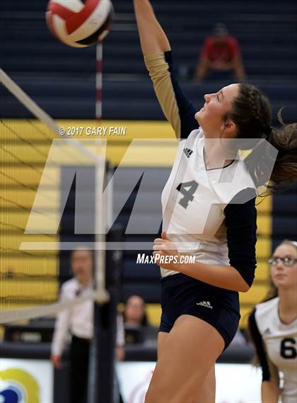 Thumbnail 2 in Soddy Daisy vs Rhea County photogallery.