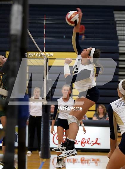 Thumbnail 2 in Soddy Daisy vs Rhea County photogallery.
