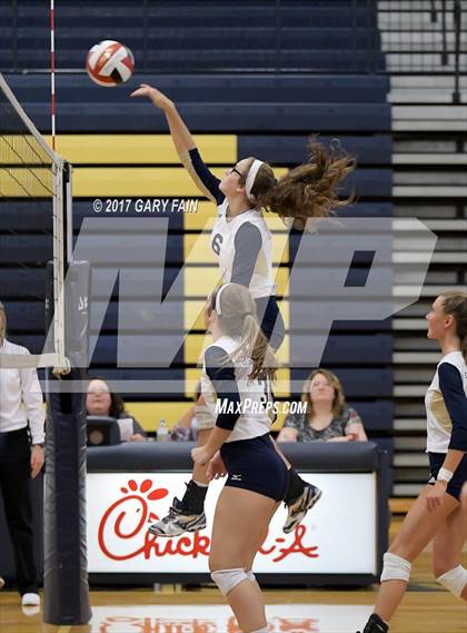Thumbnail 2 in Soddy Daisy vs Rhea County photogallery.