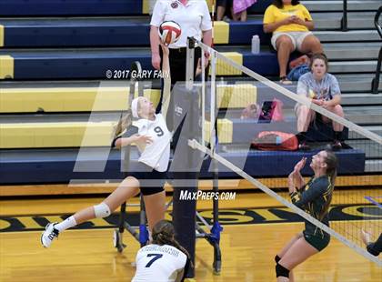 Thumbnail 3 in Soddy Daisy vs Rhea County photogallery.