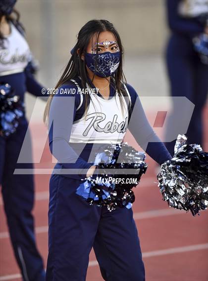 Thumbnail 3 in Columbine vs Mullen photogallery.