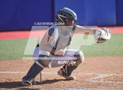 Thumbnail 1 in Dos Palos vs. Orcutt Academy (CIFCS - Division V Championship) photogallery.