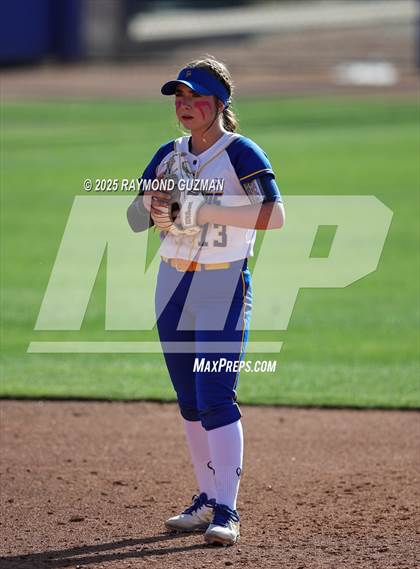 Thumbnail 1 in Dos Palos vs. Orcutt Academy (CIFCS - Division V Championship) photogallery.