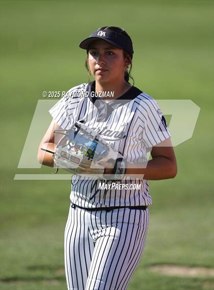 Thumbnail 1 in Dos Palos vs. Orcutt Academy (CIFCS - Division V Championship) photogallery.