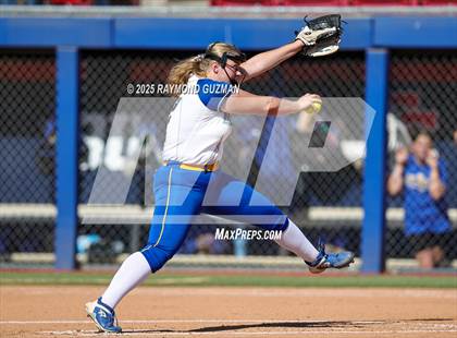 Thumbnail 2 in Dos Palos vs. Orcutt Academy (CIFCS - Division V Championship) photogallery.