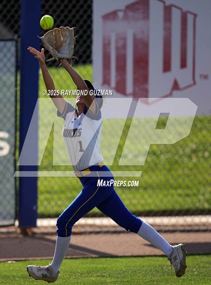 Thumbnail 2 in Dos Palos vs. Orcutt Academy (CIFCS - Division V Championship) photogallery.