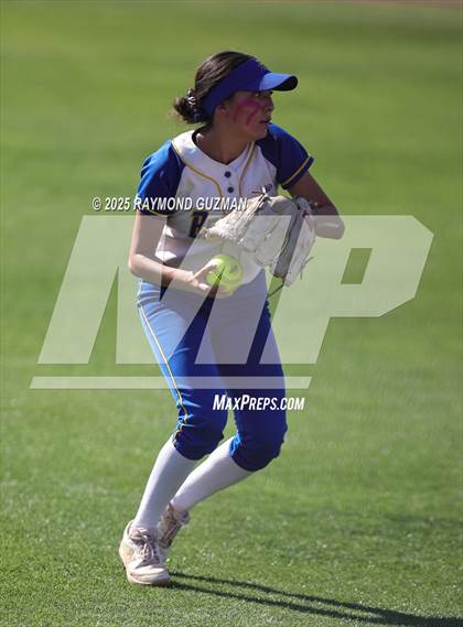Thumbnail 1 in Dos Palos vs. Orcutt Academy (CIFCS - Division V Championship) photogallery.