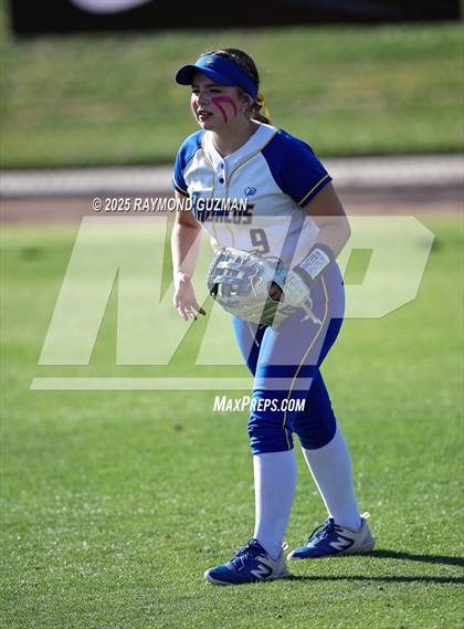 Thumbnail 1 in Dos Palos vs. Orcutt Academy (CIFCS - Division V Championship) photogallery.