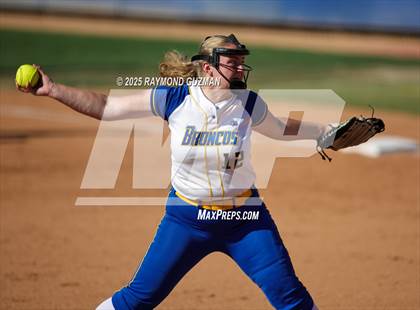 Thumbnail 1 in Dos Palos vs. Orcutt Academy (CIFCS - Division V Championship) photogallery.