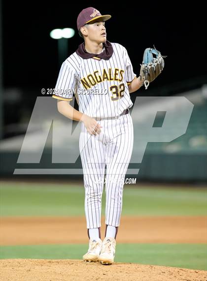 Thumbnail 3 in Campo Verde vs Nogales (AIA 5A L Round 3B Playoffs) photogallery.