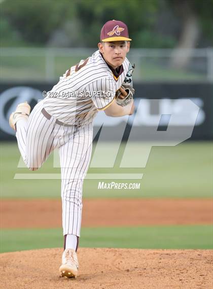 Thumbnail 2 in Campo Verde vs Nogales (AIA 5A L Round 3B Playoffs) photogallery.