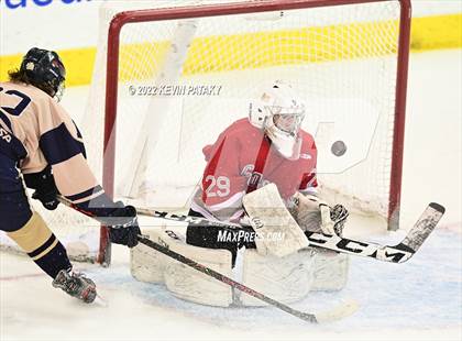 Thumbnail 2 in Conard vs.  Newington Co-op (CIAC D3 Final) photogallery.