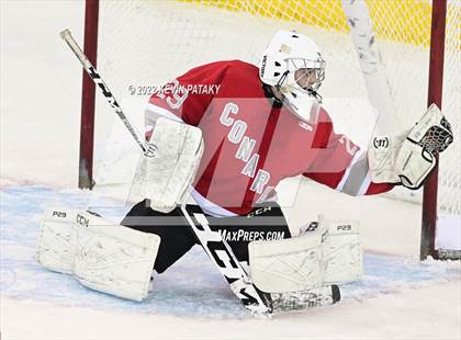 Thumbnail 3 in Conard vs.  Newington Co-op (CIAC D3 Final) photogallery.