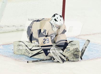 Thumbnail 3 in Conard vs.  Newington Co-op (CIAC D3 Final) photogallery.