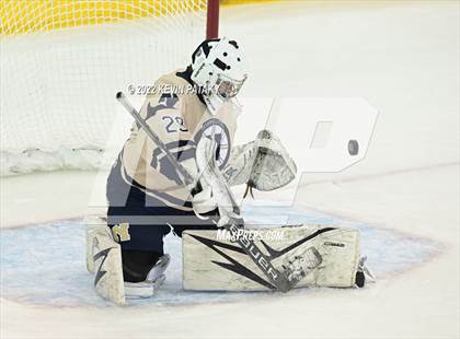 Thumbnail 3 in Conard vs.  Newington Co-op (CIAC D3 Final) photogallery.