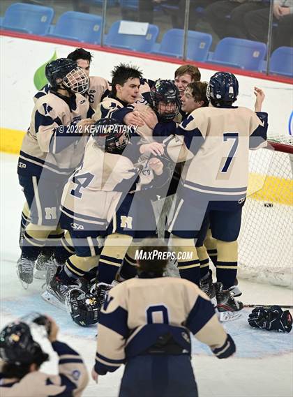 Thumbnail 3 in Conard vs.  Newington Co-op (CIAC D3 Final) photogallery.