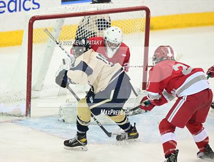 Thumbnail 3 in Conard vs.  Newington Co-op (CIAC D3 Final) photogallery.