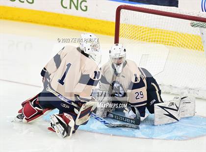 Thumbnail 3 in Conard vs.  Newington Co-op (CIAC D3 Final) photogallery.