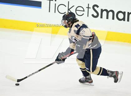 Thumbnail 3 in Conard vs.  Newington Co-op (CIAC D3 Final) photogallery.