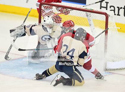 Thumbnail 3 in Conard vs.  Newington Co-op (CIAC D3 Final) photogallery.