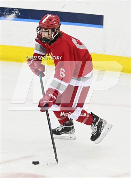 Thumbnail 3 in Conard vs.  Newington Co-op (CIAC D3 Final) photogallery.