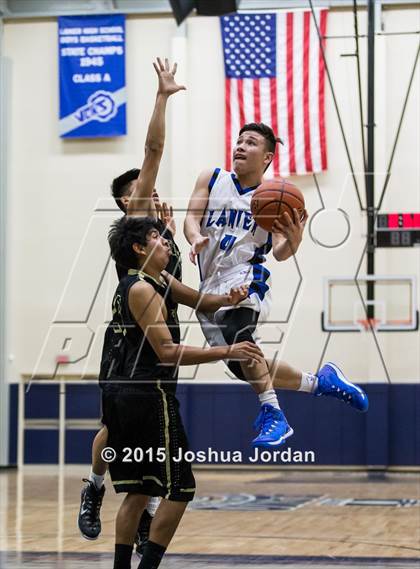 Thumbnail 3 in Lanier @ Edison photogallery.