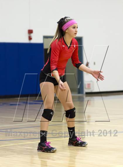 Thumbnail 2 in Ripon Christian vs. Ripon (CIF SJS D4 Playoffs) photogallery.