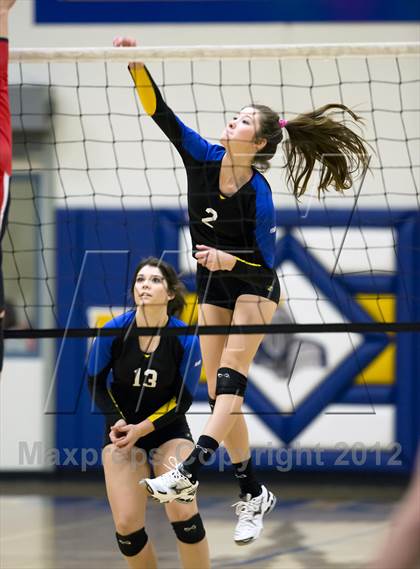 Thumbnail 3 in Ripon Christian vs. Ripon (CIF SJS D4 Playoffs) photogallery.