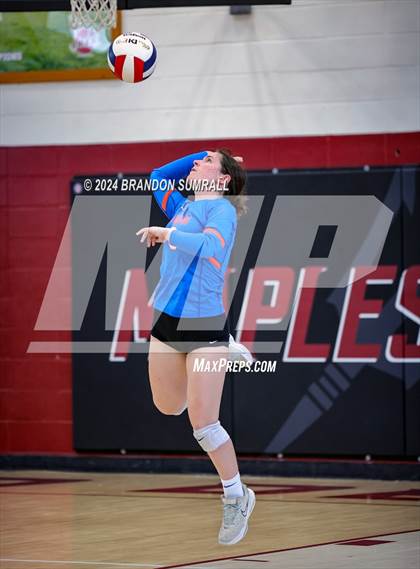 Thumbnail 2 in Chilton County vs Jemison (Chilton County Tournament) photogallery.