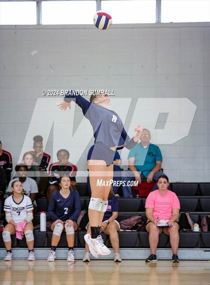 Thumbnail 3 in Chilton County vs Jemison (Chilton County Tournament) photogallery.