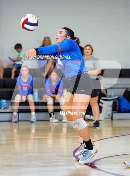 Thumbnail 3 in Chilton County vs Jemison (Chilton County Tournament) photogallery.