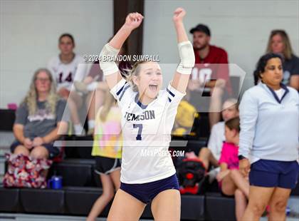 Thumbnail 3 in Chilton County vs Jemison (Chilton County Tournament) photogallery.