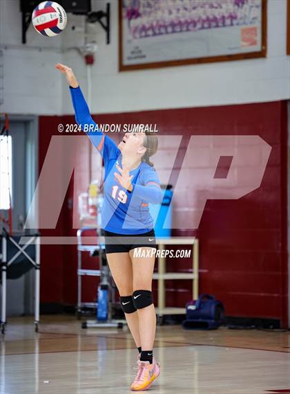 Thumbnail 2 in Chilton County vs Jemison (Chilton County Tournament) photogallery.