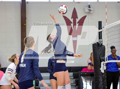 Thumbnail 1 in Chilton County vs Jemison (Chilton County Tournament) photogallery.