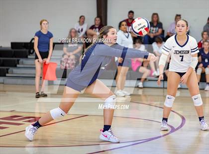 Thumbnail 3 in Chilton County vs Jemison (Chilton County Tournament) photogallery.