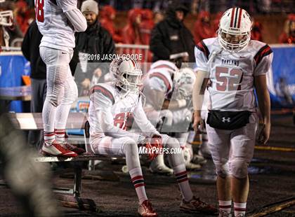 Thumbnail 1 in Whitehaven vs. Oakland  (TSSAA Division I Class 6A Final) photogallery.