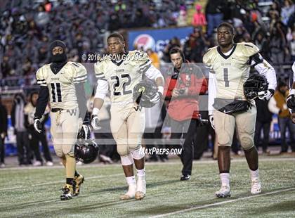 Thumbnail 2 in Whitehaven vs. Oakland  (TSSAA Division I Class 6A Final) photogallery.