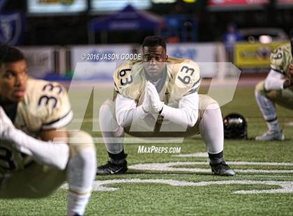 Thumbnail 1 in Whitehaven vs. Oakland  (TSSAA Division I Class 6A Final) photogallery.
