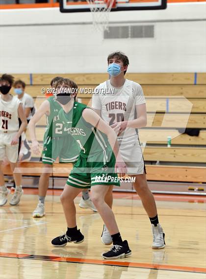 Thumbnail 3 in Athens @ Illini Bluffs photogallery.