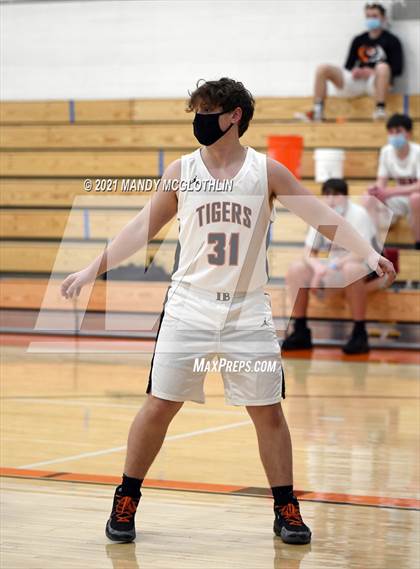 Thumbnail 1 in Athens @ Illini Bluffs photogallery.