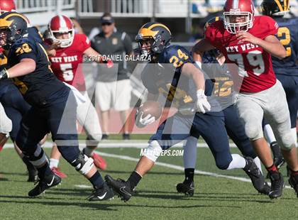 Thumbnail 3 in Belen Jesuit vs. Key West photogallery.