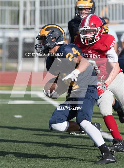 Thumbnail 3 in Belen Jesuit vs. Key West photogallery.